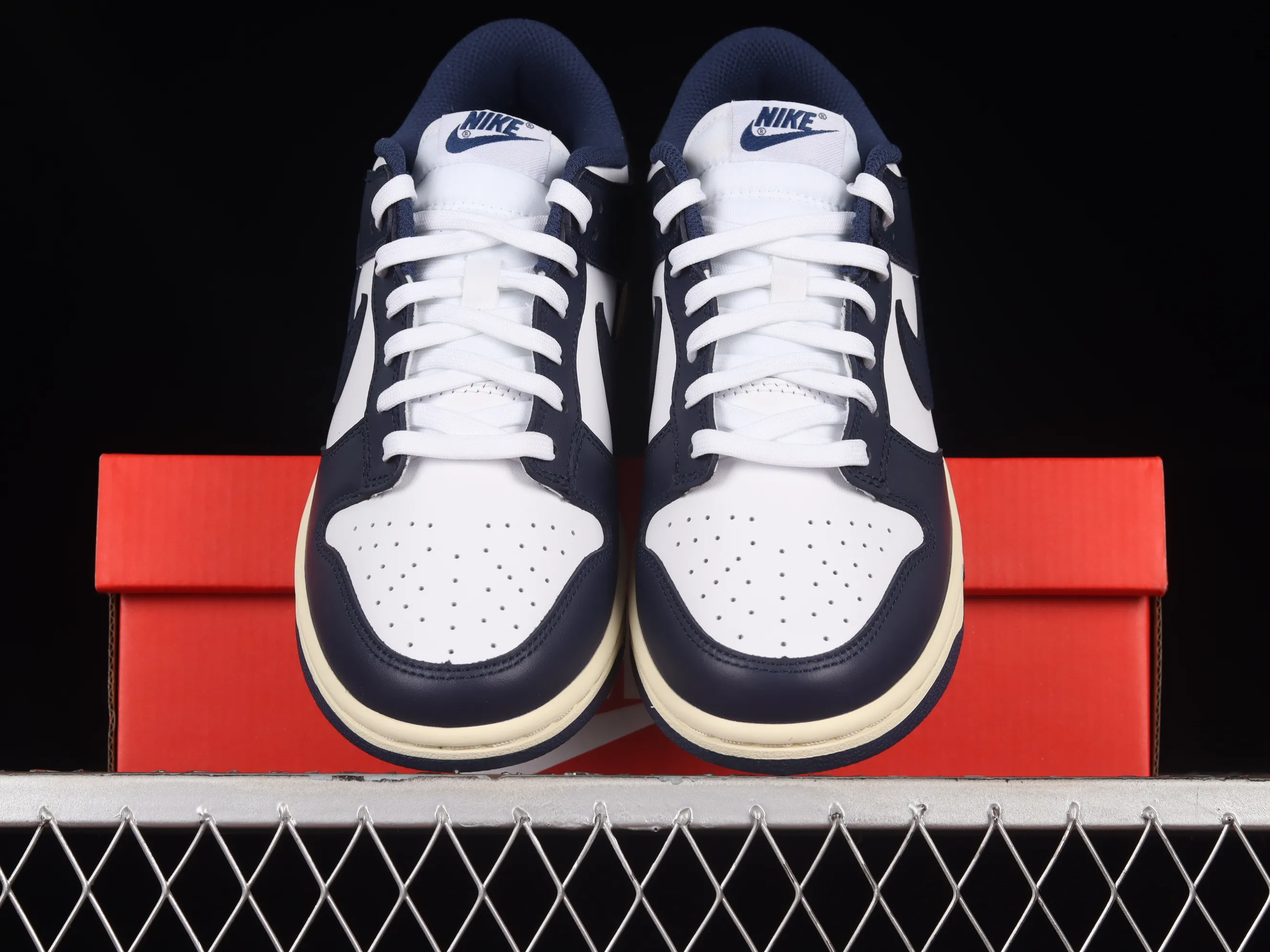 All categories Nk SB Dunk series Nk SB Dunk Low low-top sneakers M version pure original Nk SB Dunk Low "Navy Blue" navy blue color SB smashed backboard fashion casual sneakers DD1503-115